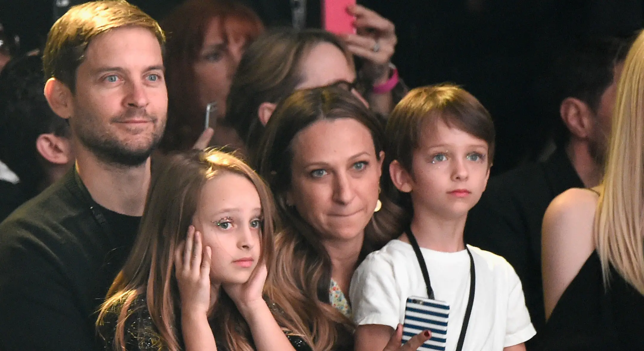 Setelah menikah selama sembilan tahun, akhirnya Tobey Maguire dan Jennifer Meyer memutuskan untuk bercerai. (Foto: justjared.com)