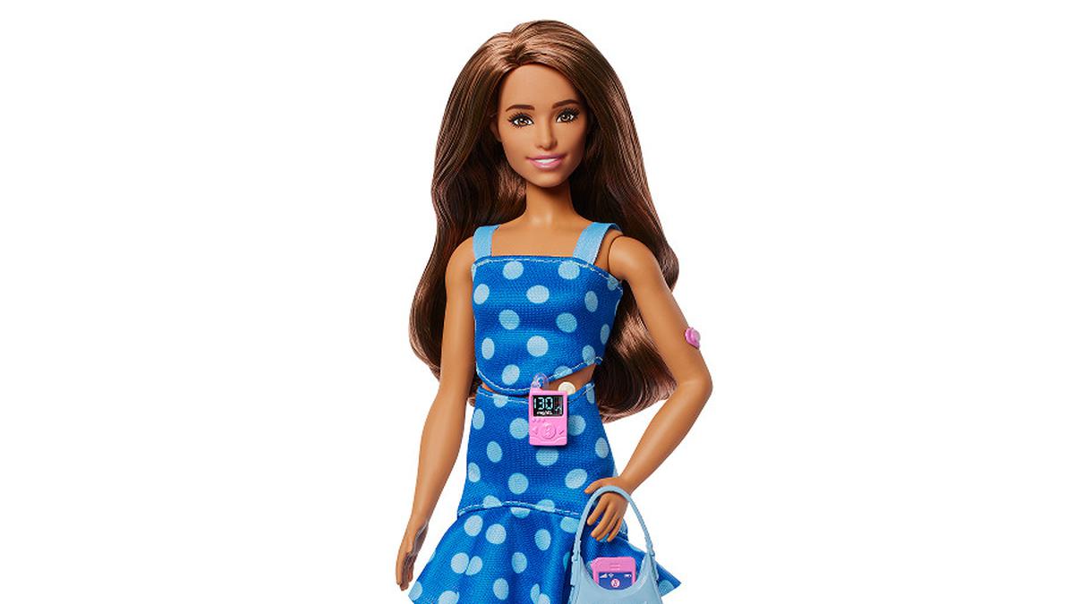 Dobrak Stigma, Mattel Luncurkan Boneka Barbie dengan Diabetes Tipe 1