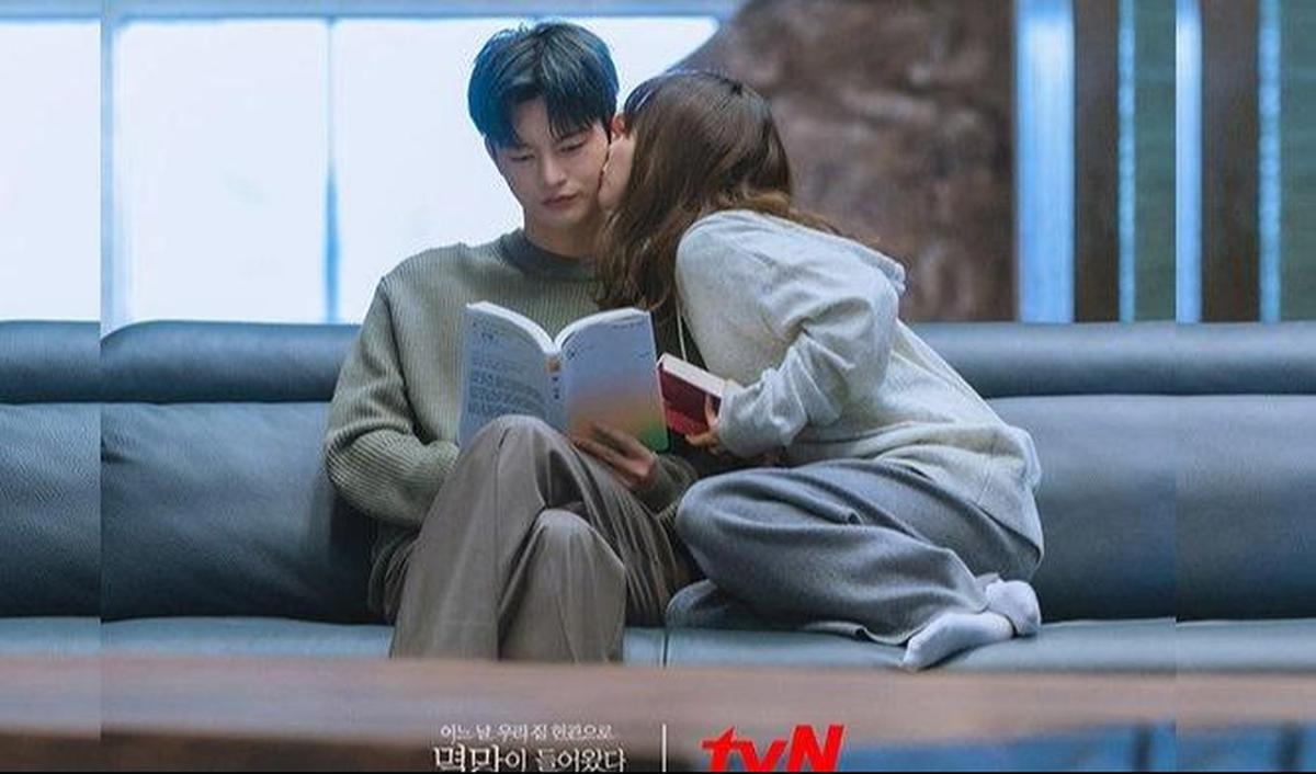 9.&nbsp;Romantisme yang Tidak Selalu Berakhir di Ranjang