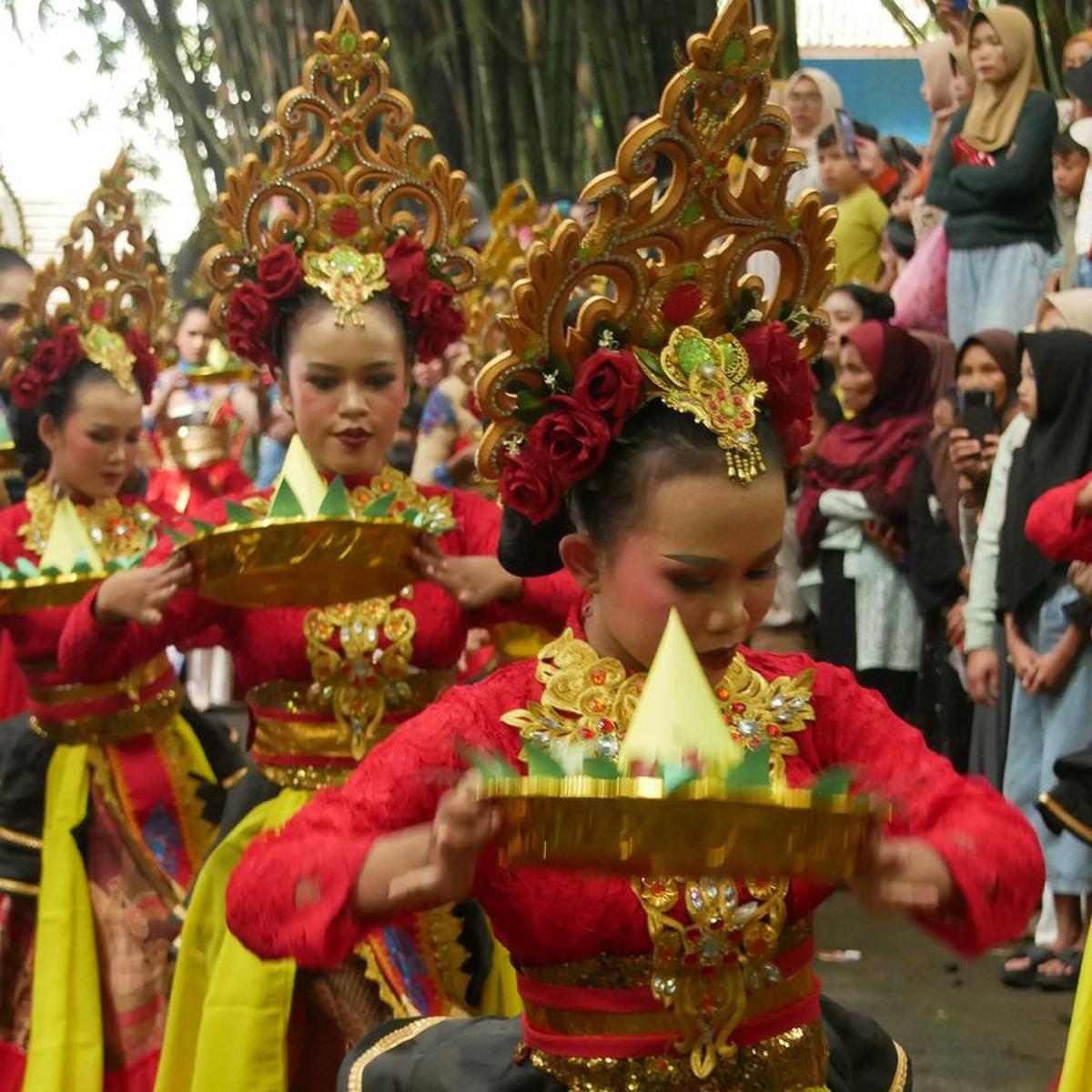 Grebeg Suro Lumajang