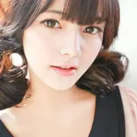 Ilustrasi gaya rambut yang cocok untuk anak SMA. (via: thlady.com)