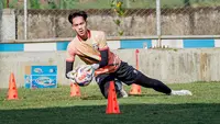 Kiper Kendal Tornado FC, Er Deva Aulia Egon, kembali berhasil menembus Timnas Indonesia U-20 yang sedang dipersiapkan Nova Arianto untuk mengarungi Kualifikasi Piala Asia U-20 2027. (Dok. Kendal Tornado FC)