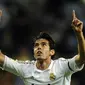 Kaka didatangkan AC Milan dari Sao Paulo tahun 2003 dan mencetak rekor transfer termahal di dunia saat pindah ke Real Madrid tahun 2009. Berbagai gelar bergengsi telah diraih Kaka selama berkarier di Eropa. (AFP/Pedro Armestre)