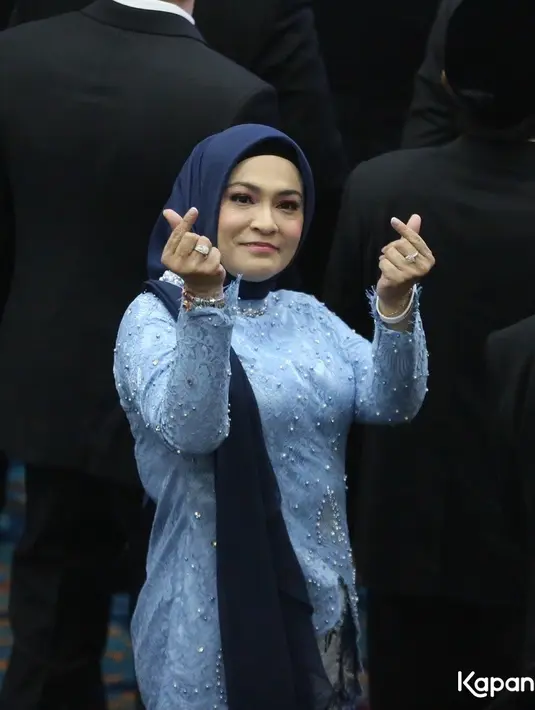 Usai meraih suara mayoritas  di Dapil DKI Jakarta 7 pada pemilu 2024, Astrid Kuya akhirnya dilantik menjadi anggota DPRD DKI Jakarta. [Dok/KLY/Budy Santoso].