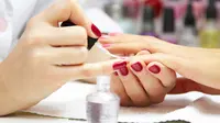 Datang telat saat manicure dan padicure ke salon. (Via: bodypro.ca)