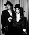 Sherina dan Baskara tampil bertemakan Kabaret. Keduanya terlihat maskulin dalam balutan tuksedo. [Foto: Instagram/ Sherina]