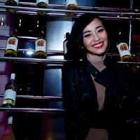 Charity 20th Nike Ardila