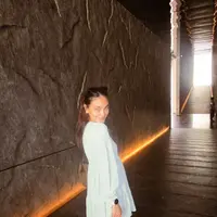 Gaya Liburan Luna Maya yang Simpel & Natural (Instagram/@lunamaya)