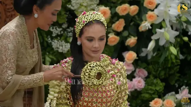 9 Momen Siraman Luna Maya dan Maxime Bouttier,