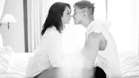 Intip Gaya Honeymoon Tyas Mirasih yang Intim dan Seksi