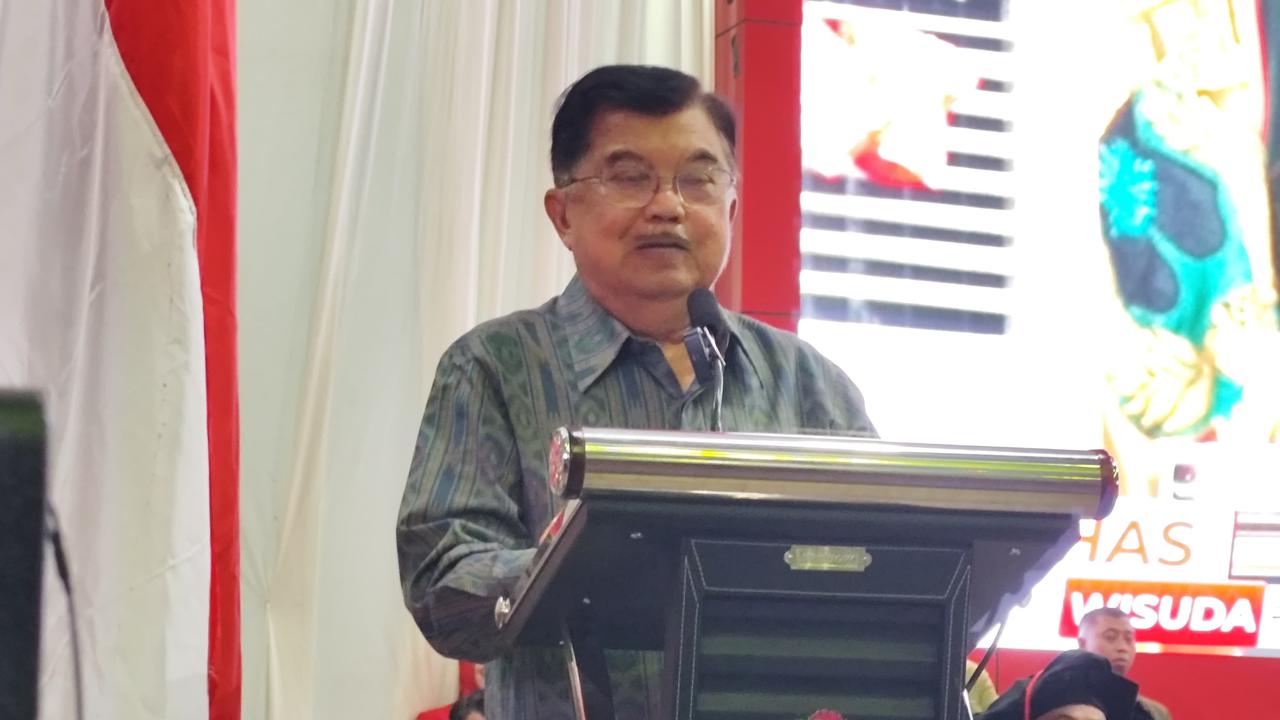 VIDEO: Jusuf Kalla di Wisuda Unhas Makassar: Sekarang Cari Kerja Susah, Makanya Banyak Preman