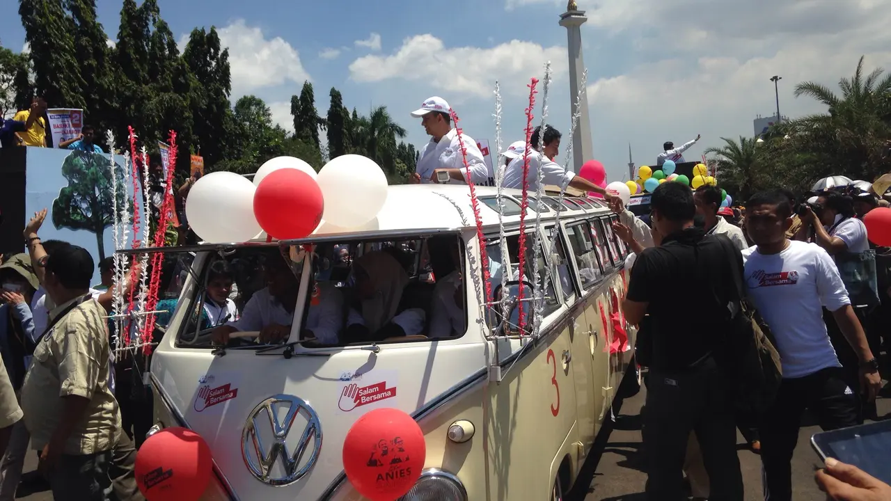 20161029-pilkada-jakarta-anies sandiaga
