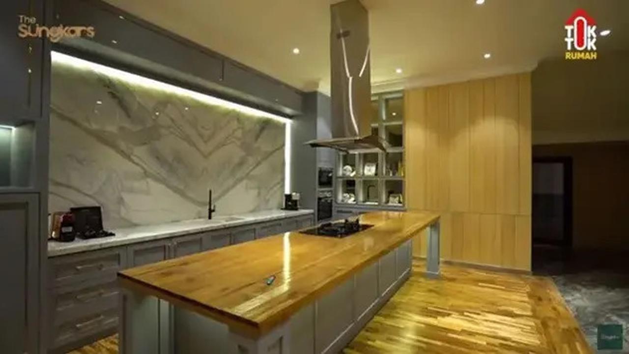 Transformasi Dapur Zaskia Sungkar, Dari Sederhana Menjadi Mewah dan Fungsional