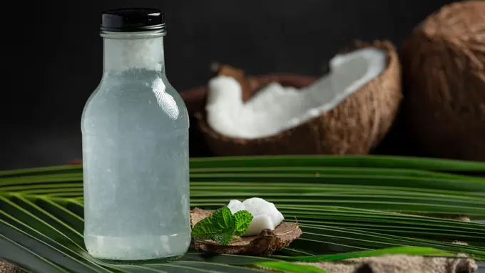 Ilustrasi air kelapa