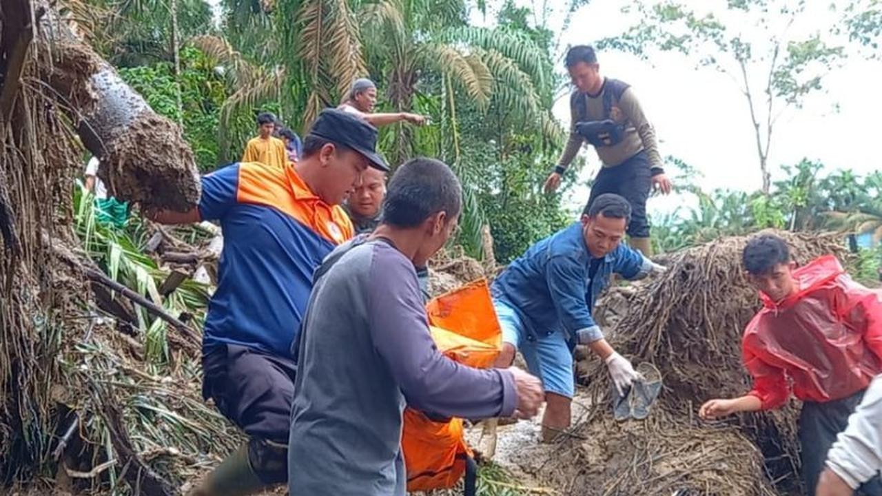 Korban Bencana Agam Bertambah Jadi 85 Orang, Puluhan Lainnya Masih Hilang