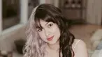 Pemeran sinetron Mermaid in Love 2 Dunia ini memang kerap bereksperimen untuk mempunyai gaya rambut yang kekinian. Salah satunya cat rambut yang selalu dikombinasikan dengan warna ganda atau teknik cat rambut two tone. (Liputan6.com/IG/@rklopperr).