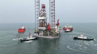 PT Pertamina Hulu Mahakam (PHM) Regional Kalimantan Subholding Upstream Pertamina, memulai rangkaian kegiatan pengeboran di Wilayah Kerja (WK) Mahakam tahun 2025 melalui tajak sumur (well spud) B-J-9 di Platform Bekapai, Kalimantan Timur, pada 5 April 2025. Dok PHM