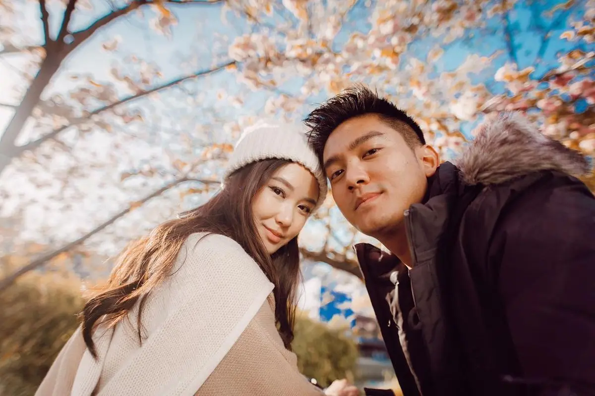 Segera Menikah, Ini 6 Potret Mesra Boy William dan Karen Vendela. (Sumber: Instagram/karbearv)