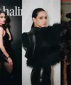 Desainer Harry Halim gelar pertunjukkan busana untuk Winter 2025 bertajuk Finality pada Jumat (21/3). Pertunjukkan busana ini diramaikan oleh Cinta Laura, Adinia Wirasti hingga Chicco Jerikho yang tampil dengan busana bernuansa dark nan dramatis [@claurakiehl @snap.nuel]