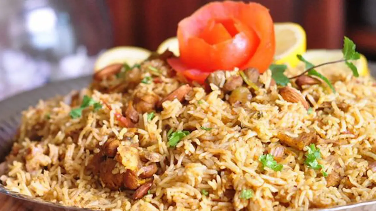 Nasi kebuli/copyright Recipes 'R' Simple