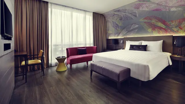 Hotel Bertaraf Internasional di Kawasan Industri