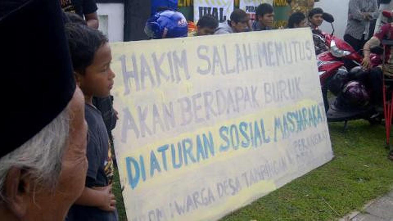 Ratusan warga kembali ikut sidang pemotong bambu di Magelang