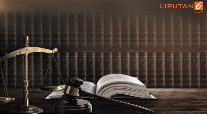 Banner Infografis Revisi KUHP Hidupkan Kembali Pasal Karet? (Liputan6.com/Triyasni)