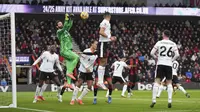 Bantu Liverpool Menang dan Tak Kebobolan Kontra Bournemouth, Alisson Banjir Pujian