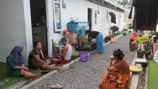 Suasana lingkungan Hunian Sementara (Huntara) di Jalan Kramat Raya, Jakarta, Selasa (8/9/2026). Dari 324 unit yang tersedia, sebanyak 69 unit telah dihuni warga eks bantaran rel Pasar Gaplok, Senen. (KLY/Budy Santoso)