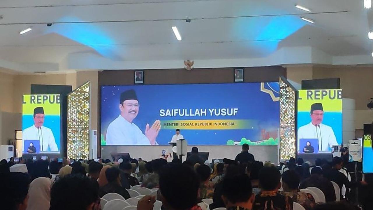 Mensos Kunjungi Pamekasan: Soroti Pentingnya Pemutakhiran Data Bansos untuk Sekolah Rakyat dan PKH