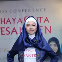 Foto Preskon Film Cahaya Cinta Pesantren (Nurwahyunan/bintang.com)