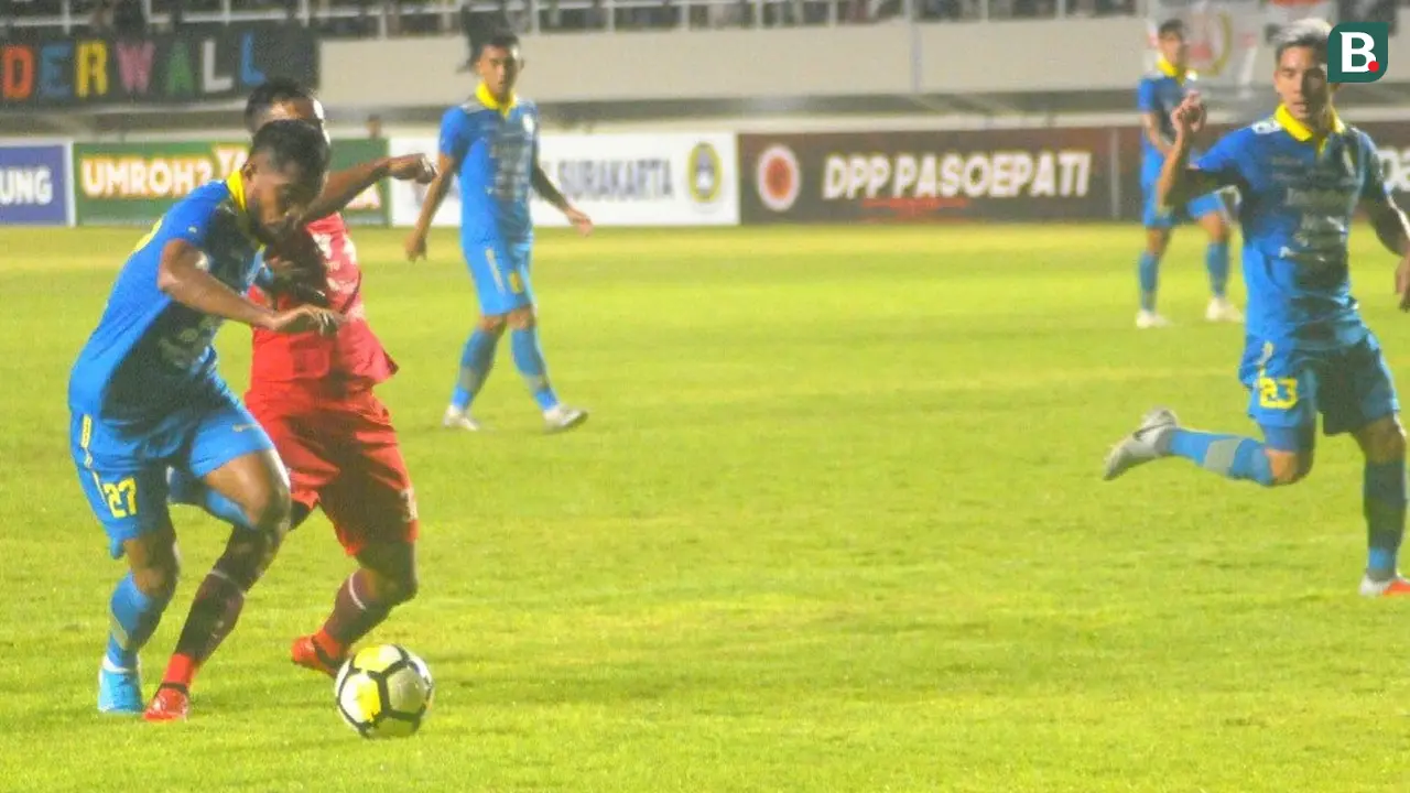 Persib Bandung, Persis Solo, Stadion Manahan