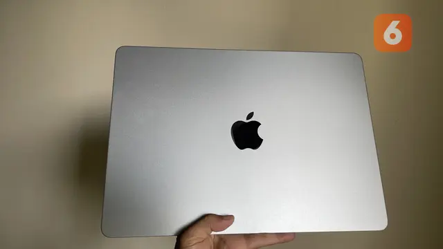 Macbook Air M4 13 Inci