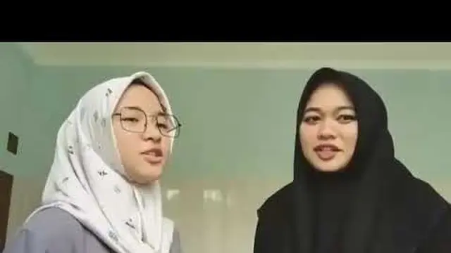 6 Momen Kedekatan Anisa Rahman dan Nissa Sabyan, Mantan Backing Vokal Sabyan Gambus