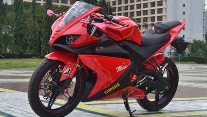 Yamaha V-Ixion dimodifikasi full fairing ala motor sport (ist)