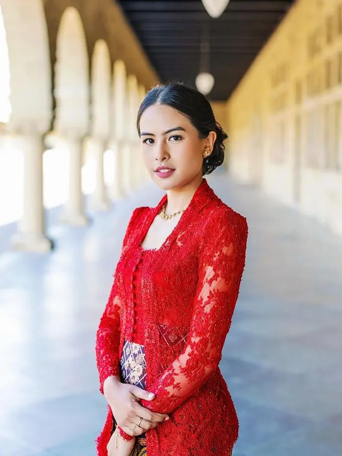 10 Inspirasi Outfit 17an untuk Segala Look dari Artis Tanah Air, Mulai dari Maudy Ayunda, Enzy Storia, hingga Cinta Laura