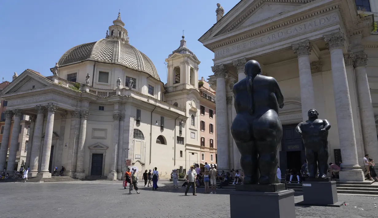 <p>Botero menciptakan semua patung yang ditampilkan dalam pameran ini ketika ia berada di Italia. Kecintaannya pada Italia sebagian berasal dari ketertarikan artistiknya pada para seniman Renaisans. (Andreas SOLARO / AFP)</p>