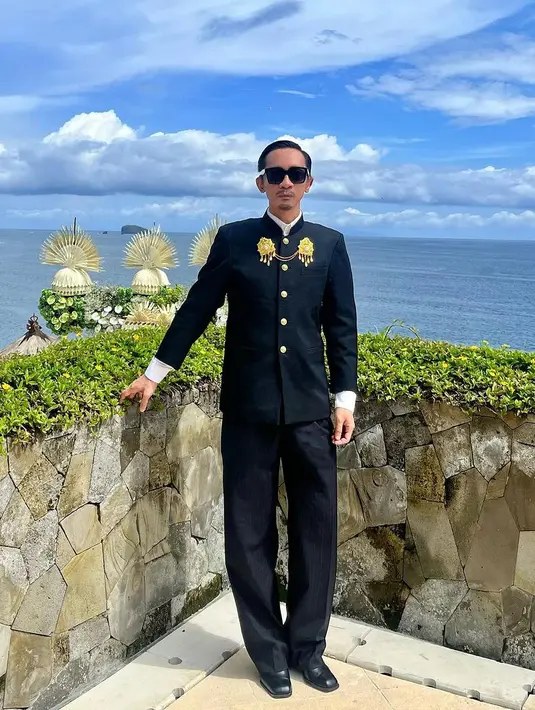 <p>[Instagram/amingisback]</p>