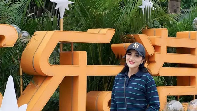 Ashanty saat Liburan Akhir Tahun di China. [@ashanty_ash]