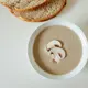 Proses memasak mushroom soup lebih fokus pada urutan pengolahan bahan daripada teknik yang kompleks (Sumber: Pexels.com)