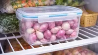 Cara Menyimpan Bawang Kupas dalam Jumlah Banyak agar Tetap Segar dan Tidak Berlendir