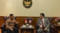 Pertemuan Dubes Malaysia Datuk Seri Zahrain Mohamed Hashim dan Menko Polhukam Wiranto.