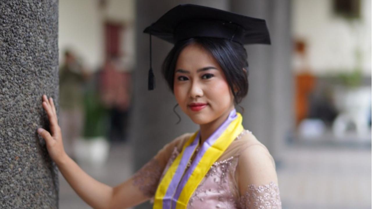 Keren, Mahasiswi Kedokteran Hewan Usia 20 Tahun jadi Wisudawan Termuda UGM