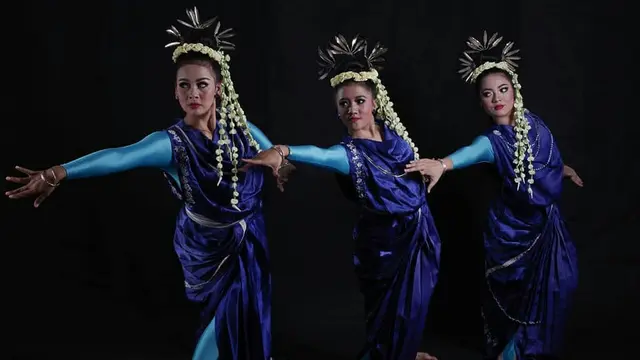 Tari Jaipong.