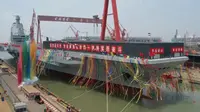 Kapal induk paling modern China diperkirakan akan mulai dioperasikan pada tahun 2025, kata pemerintah Taiwan pada hari Selasa (12/9), menggambarkannya sebagai ancaman besar yang harus ditangani pada masa depan (Li Gang/Xinhua via AP)