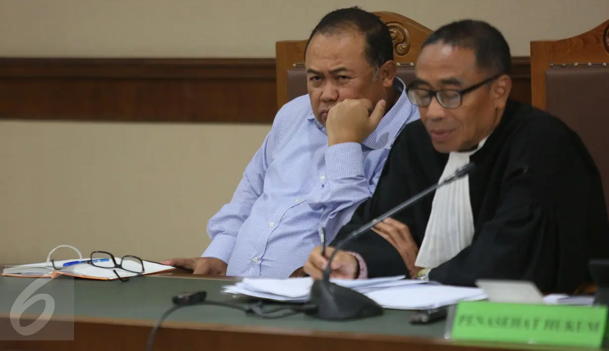Direktur Teknik PT Pelindo II Haryadi Budi Kuncoro saat menjalani sidang lanjutan di Pengadilan Tipikor Jakarta, Rabu (22/3). (Liputan6.com/Helmi Afandi)