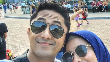 Selisih 11 Tahun Ini Alasan Sonya Fatmala Mau Menikah Dengan Hengky Kurniawan News Entertainment Fimela Com