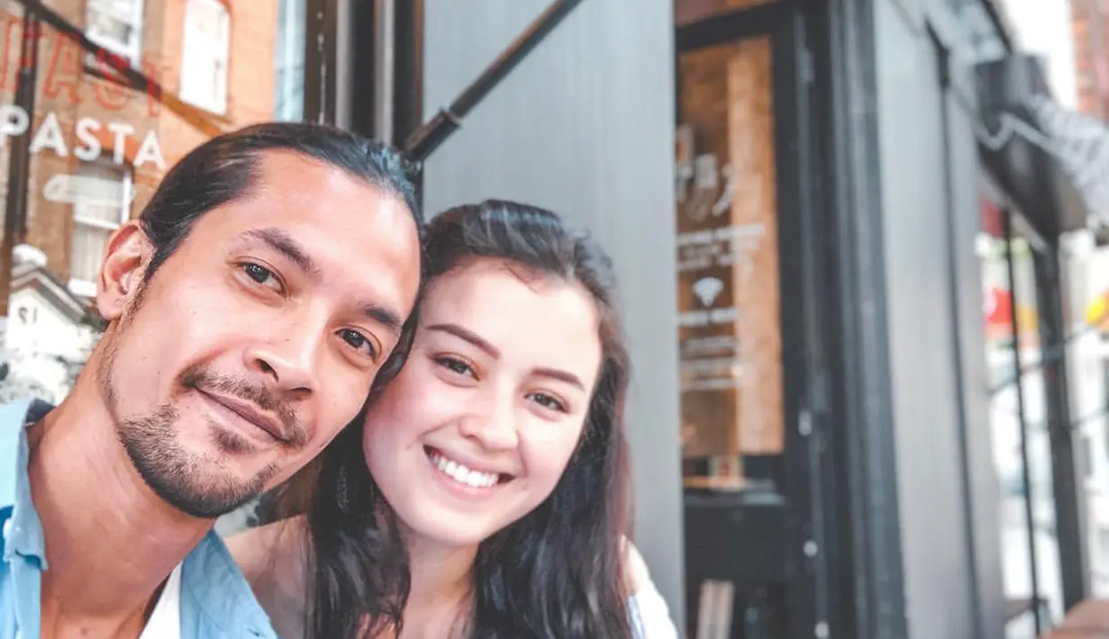 Kimberly Ryder dan Edward Akbar