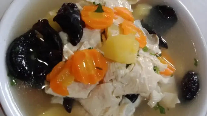 Resep Sop Kulit Tahu Jamur Vegetarian @omy_susanti