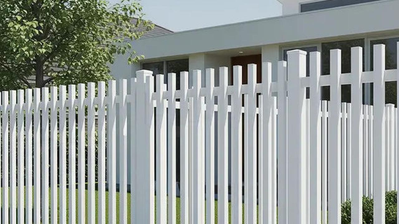 7 Model Pagar Putih untuk Depan Rumah yang Bersih dan Rapi, Memberikan Kesan Elegan Serta Modern